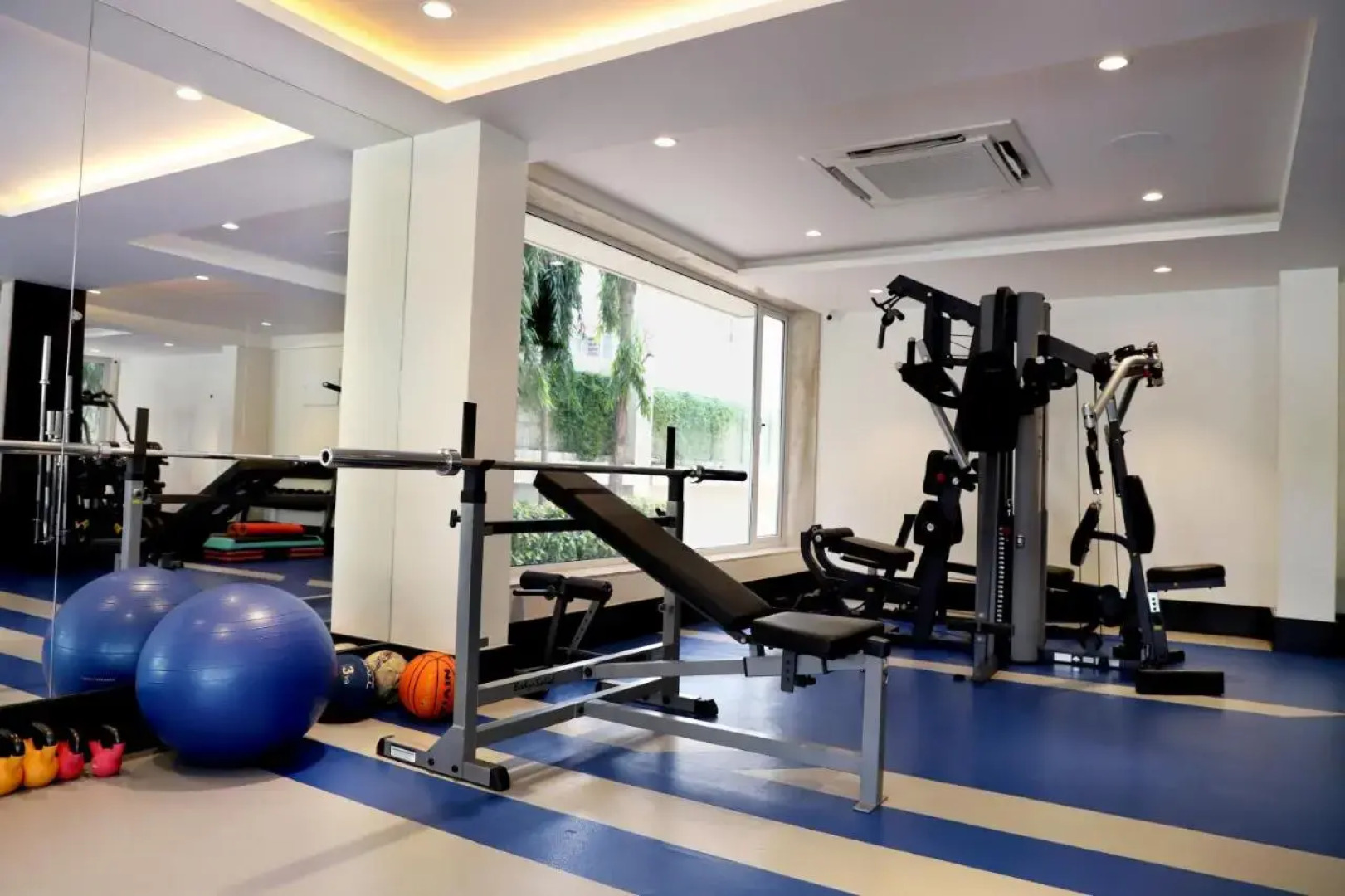 Quality Inn Patria Suites, Rajkot