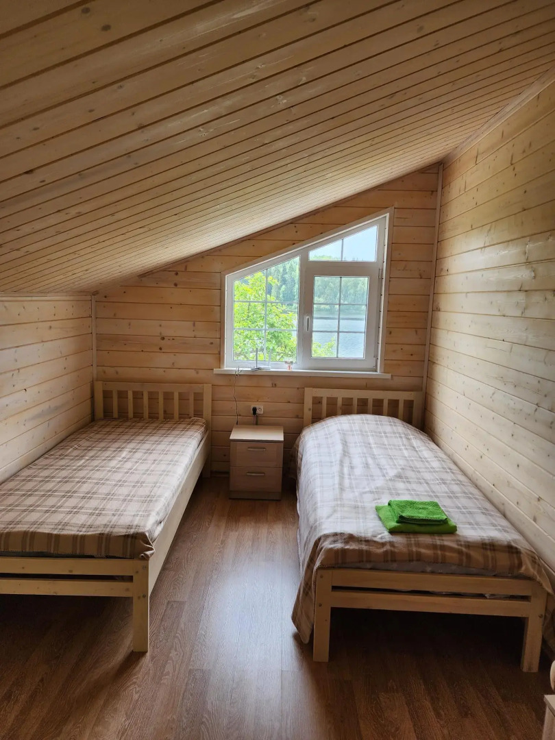 Дом у озера