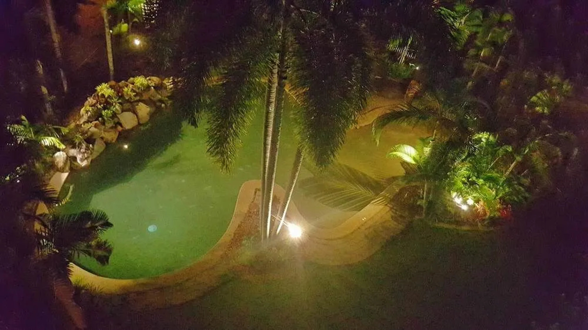 Golden Sands Beachfront Resort