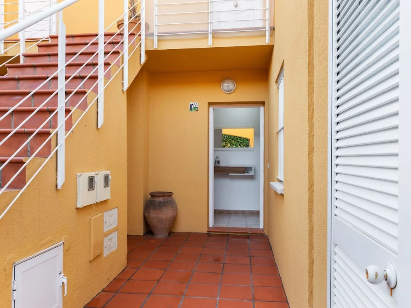 Sun-kissed Holiday Home in Islantilla With Swimming Pool