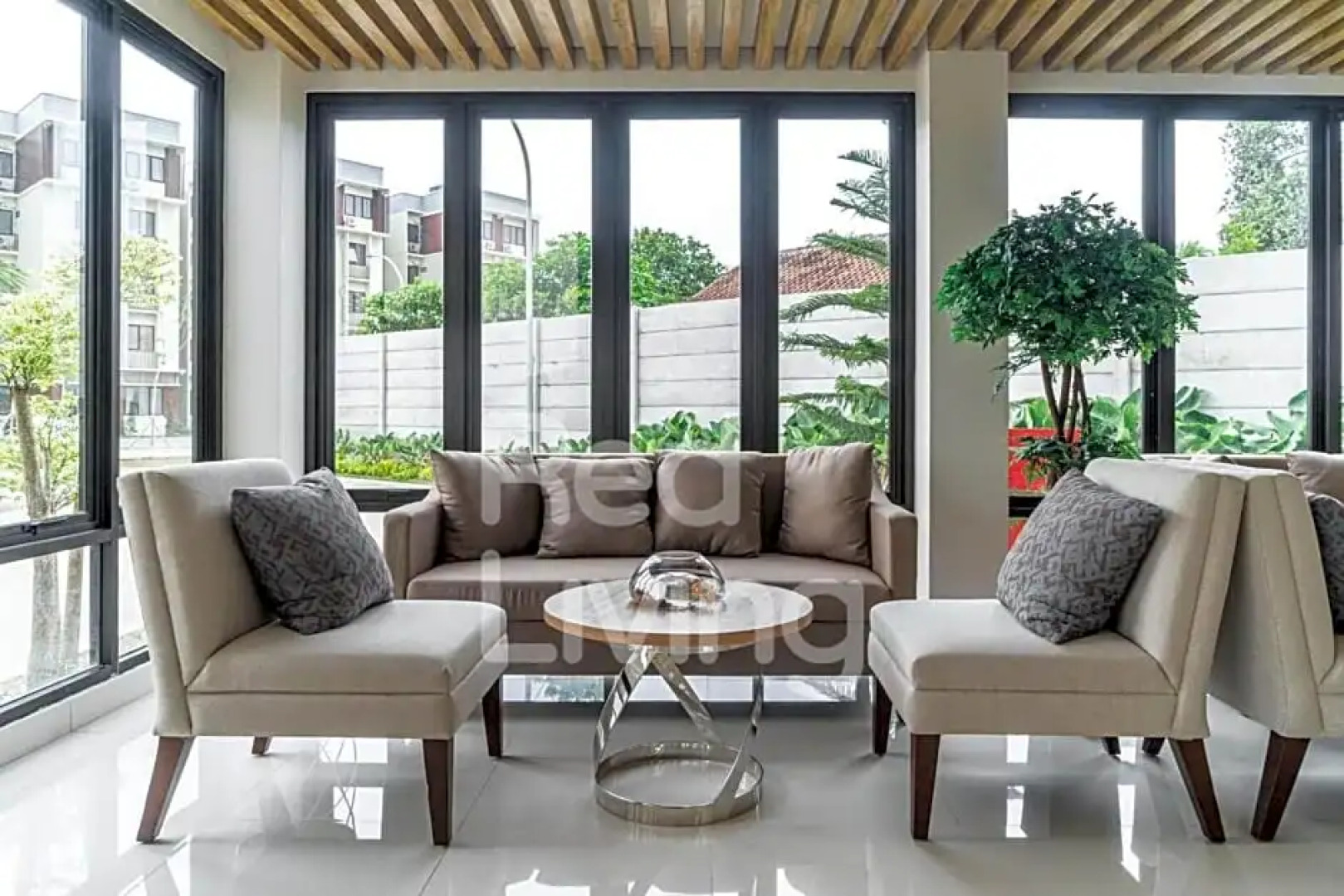 RedLiving Apartemen RQ @ Ecohome Citra Raya