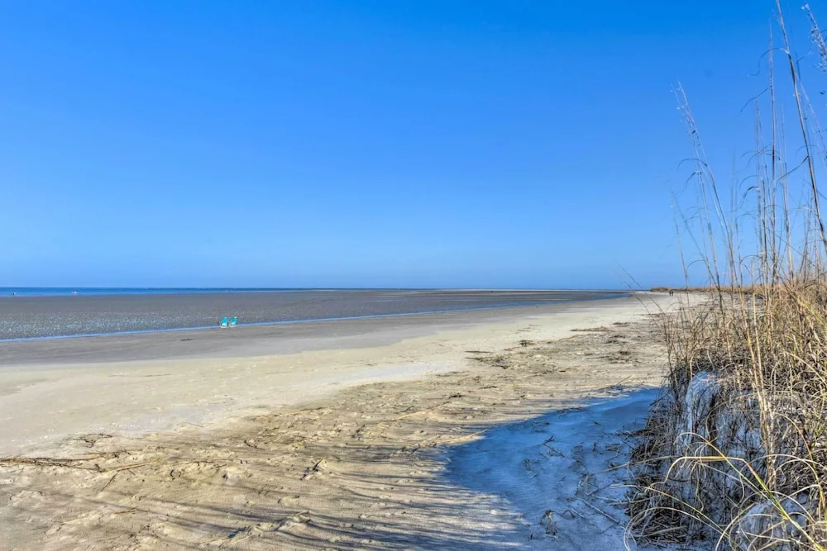 Ocean-view Saint Helena Island Condo - Pool Access