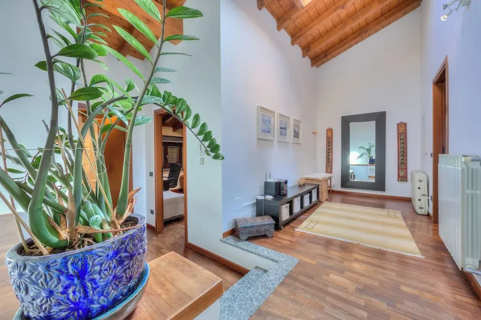 Miralago Lake View & Private Garden