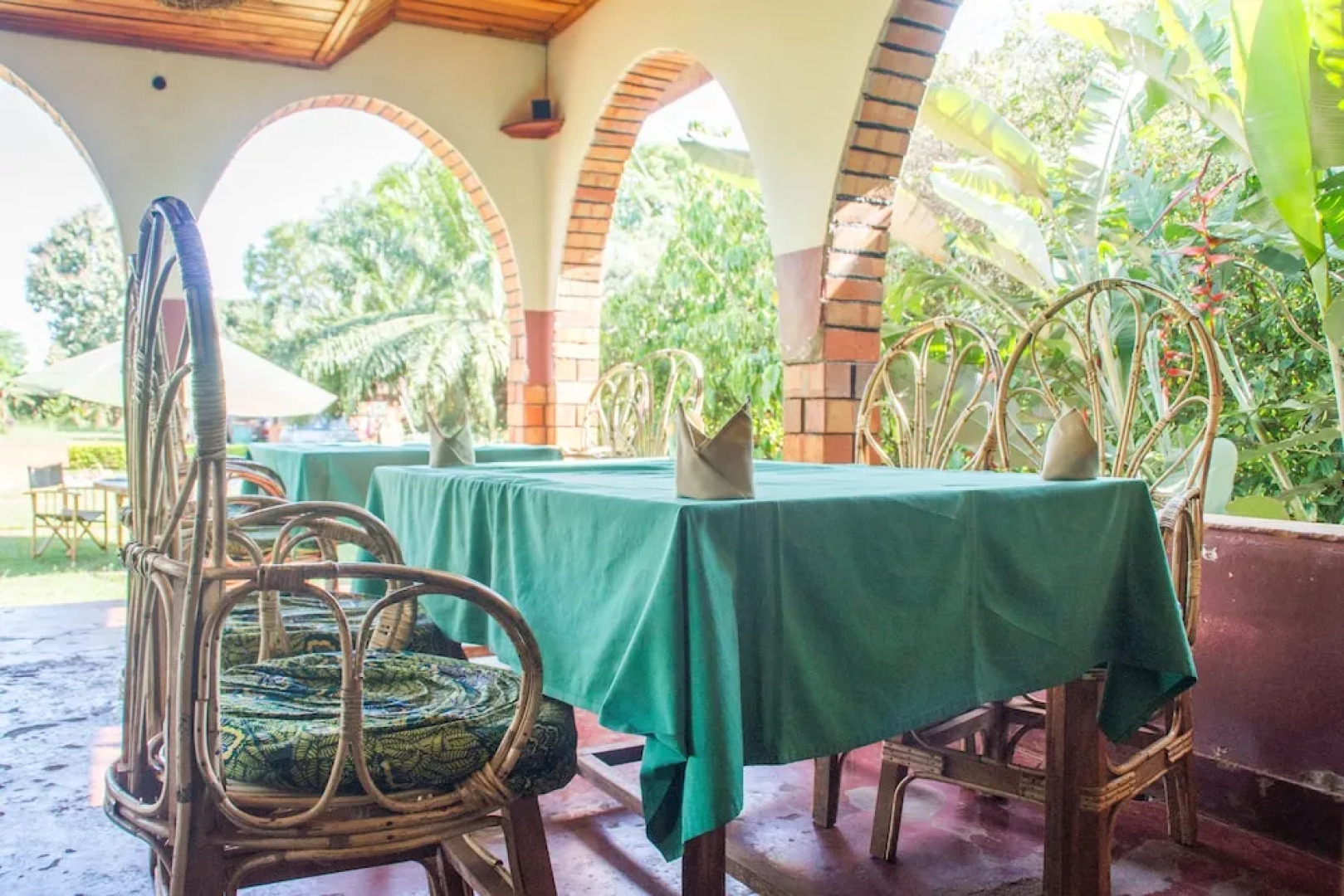 New Court View Hotel