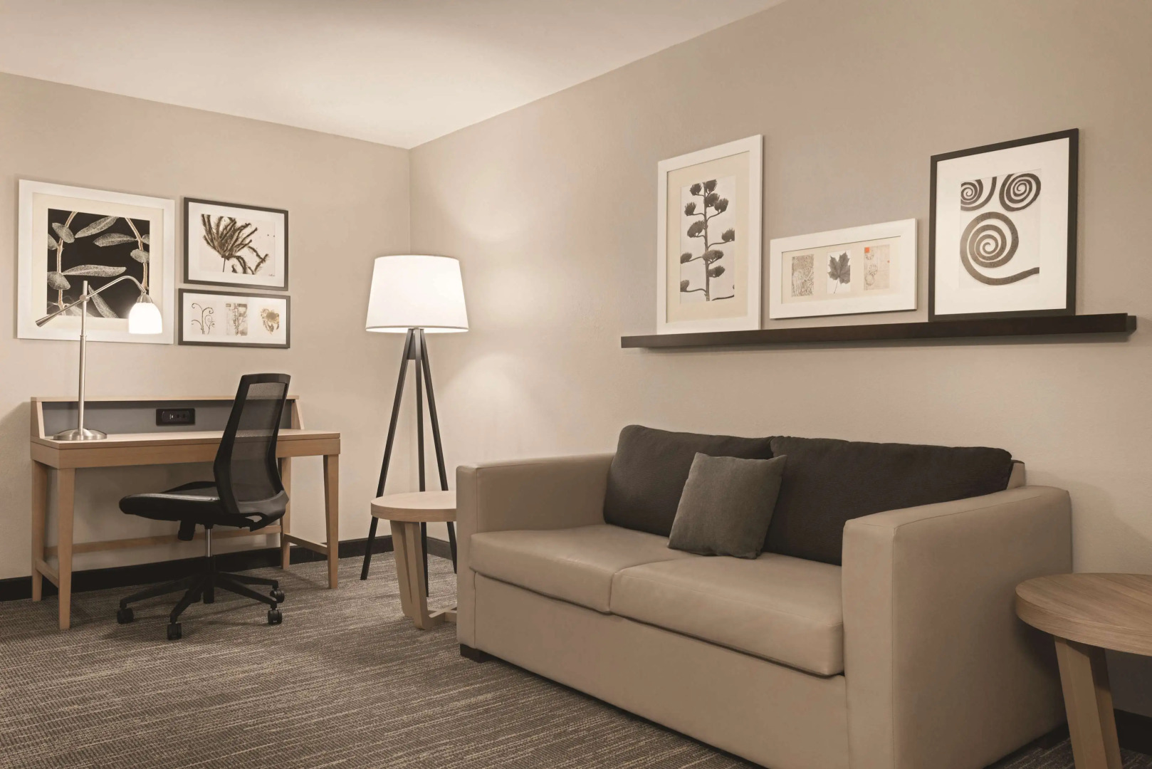 Country Inn & Suites by Radisson, Dubuque, IA