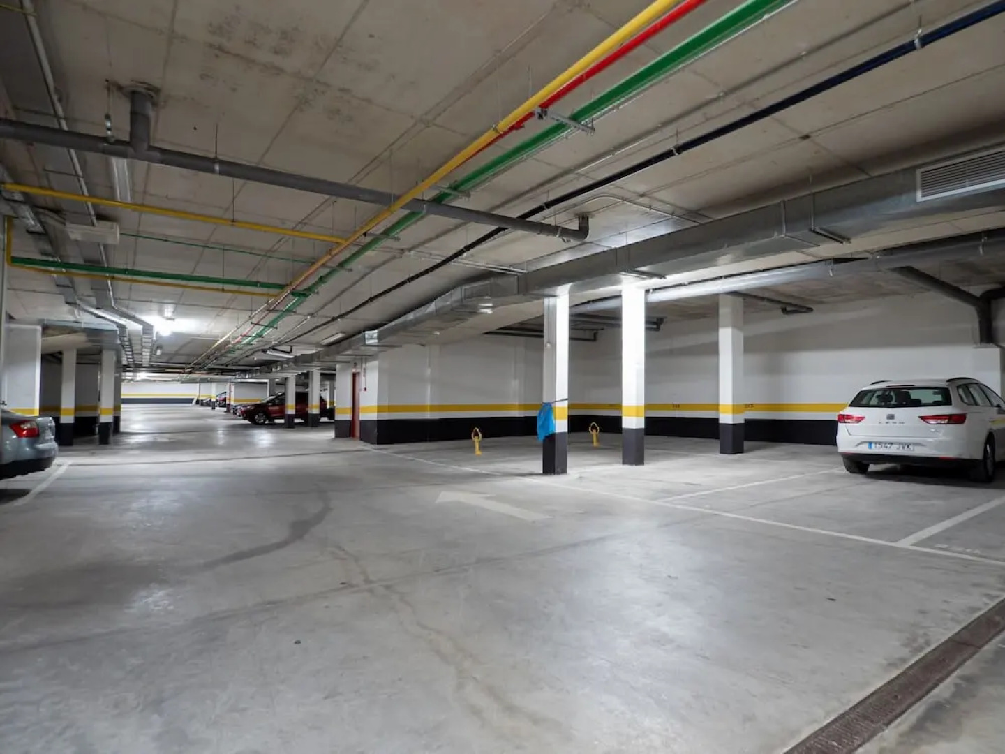 2051-New 3 bedrooms on golf