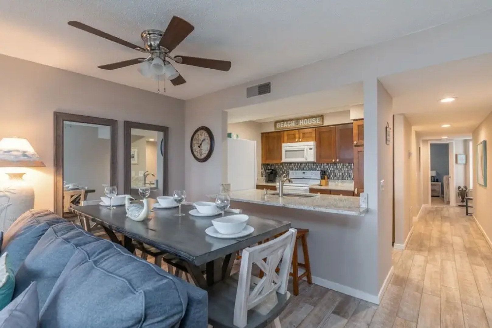 Harbor Island- Sea Haven