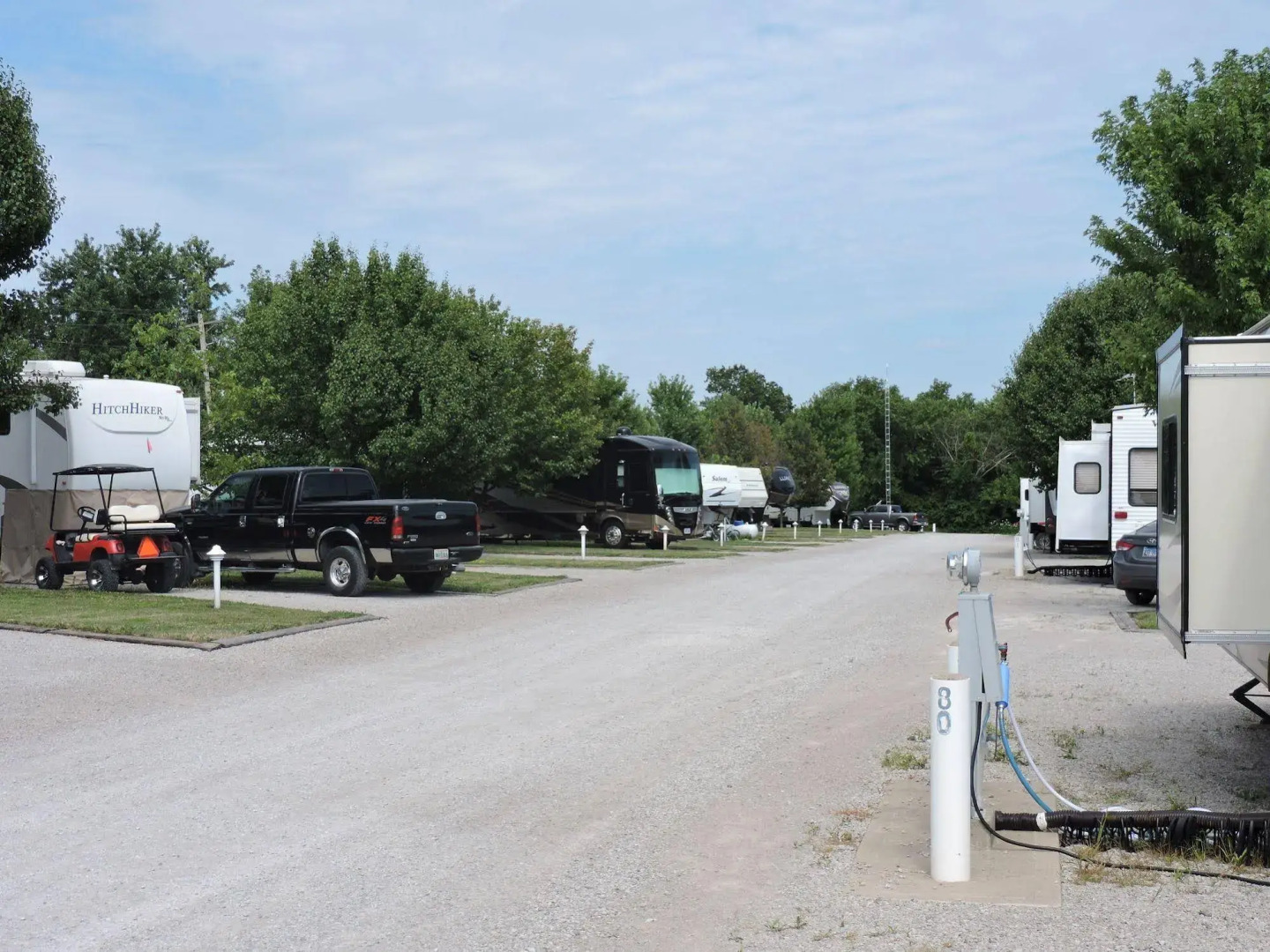 Indian Hills Inn & RV Park