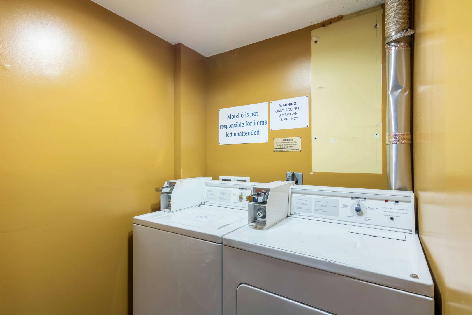 Motel 6 Eau Claire, WI