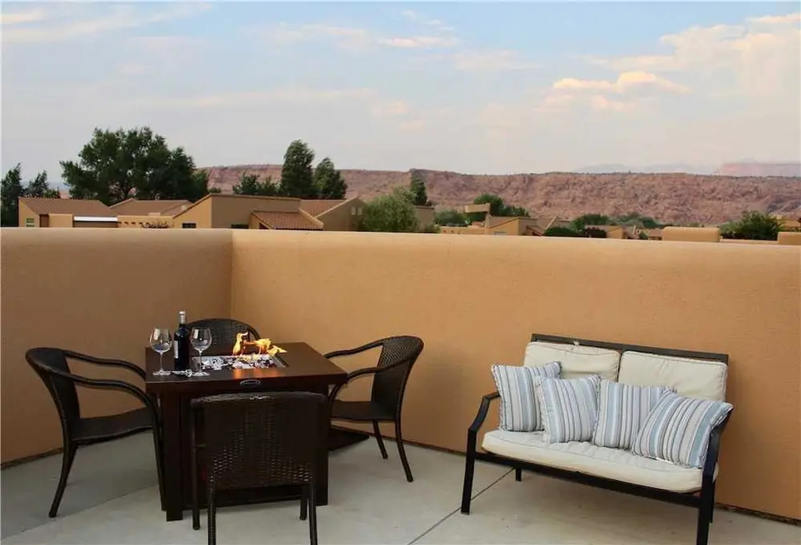 Desert Oasis X1 by RedAwning