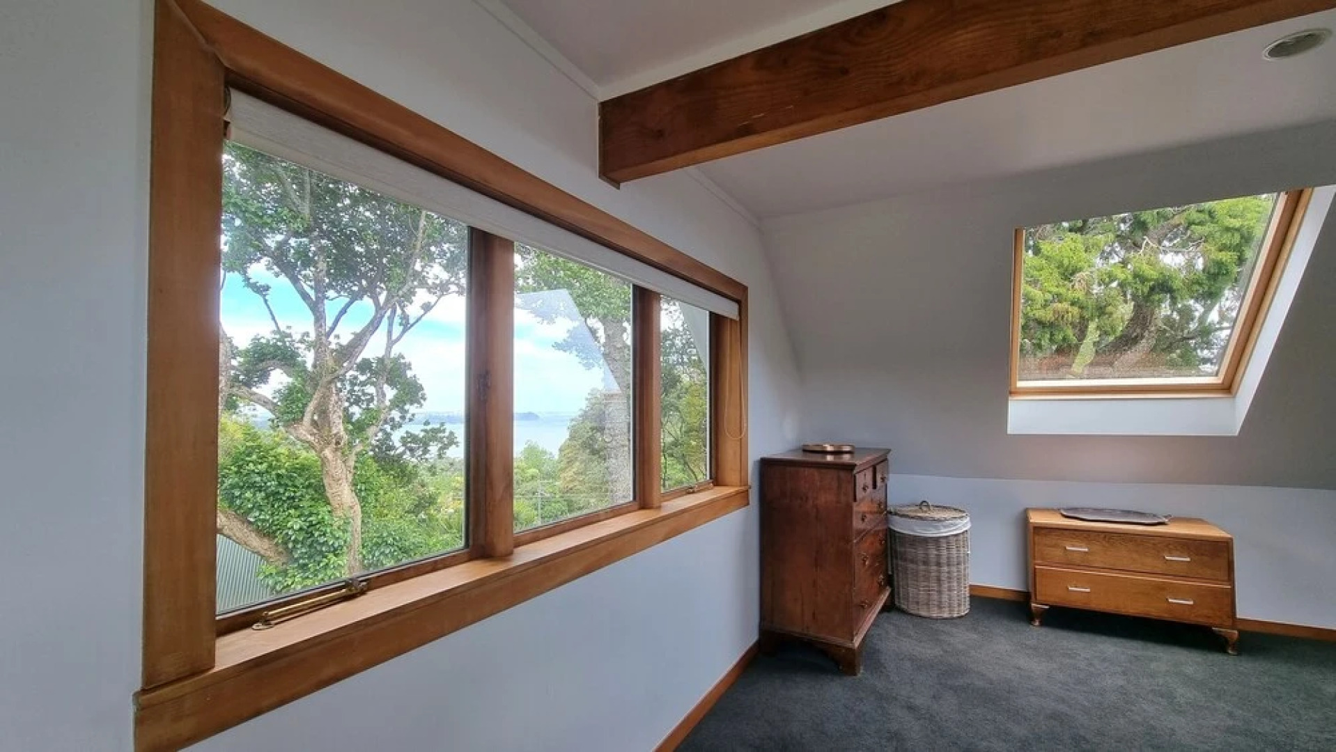 The Kauri Retreat - Sea Views & Spa Pool