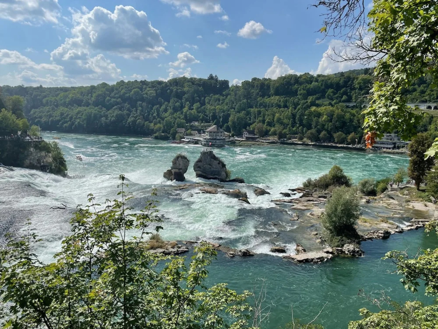 Bahnhof ERZINGEN hotel coffee  & more