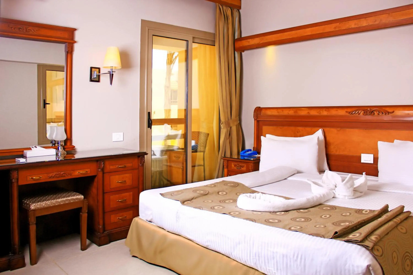 Grand holidays Green Resort