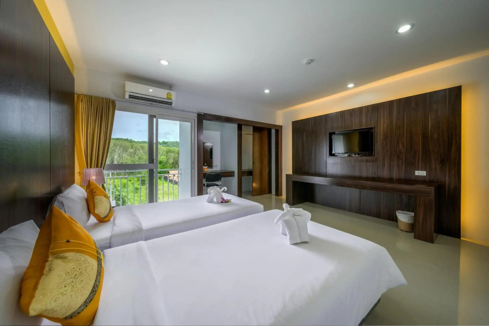 Naiyang Place Phuket Airport