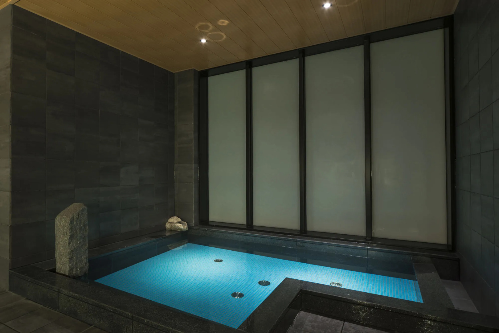 Candeo Hotels Fukuoka Tenjin