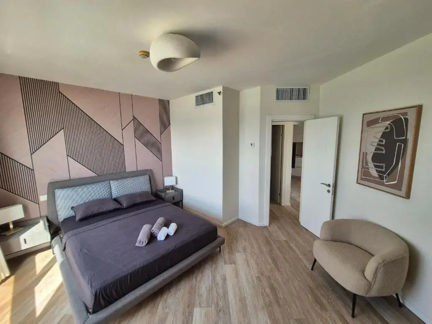 Luxury beach R&A Apartment group