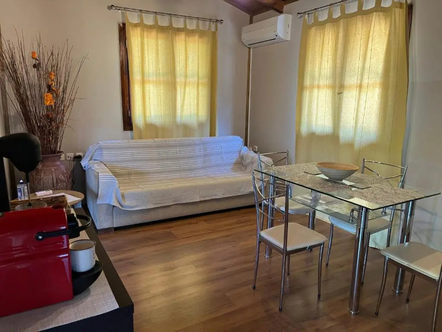 Les Olives Woodhouse