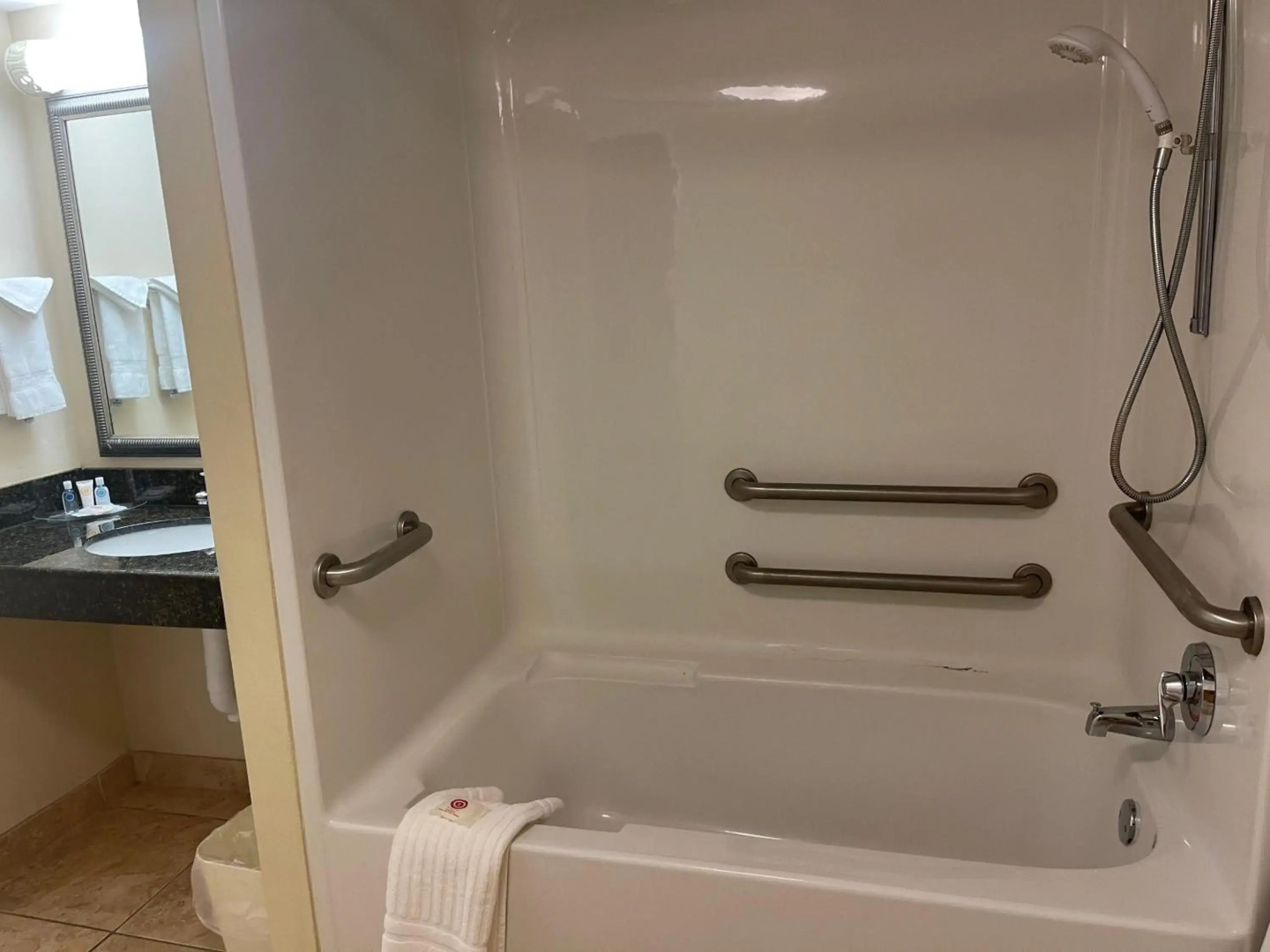 Comfort Suites Valdosta Mall Area