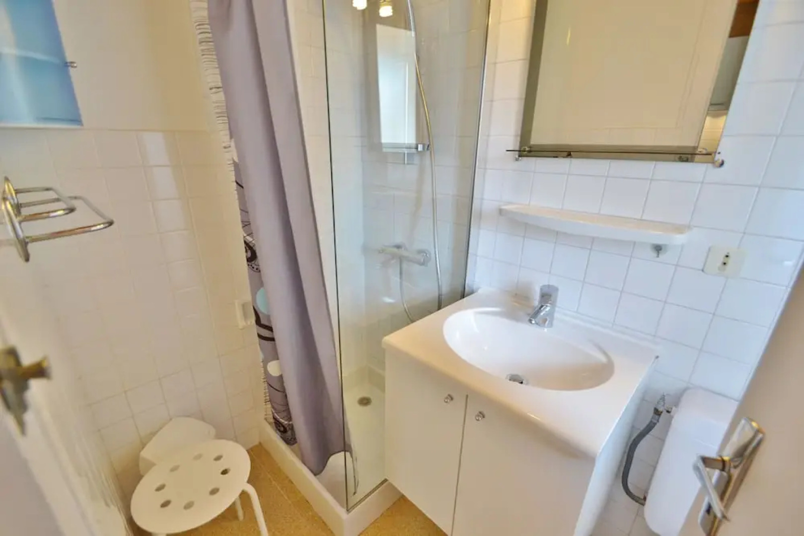 Labry & Co - ARAVIS Holidays