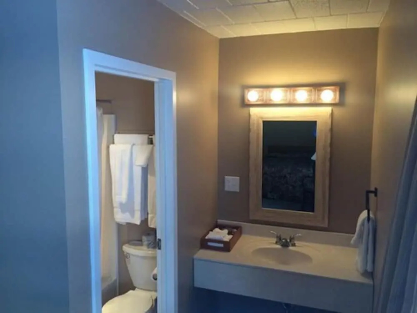 Candlestone Resort