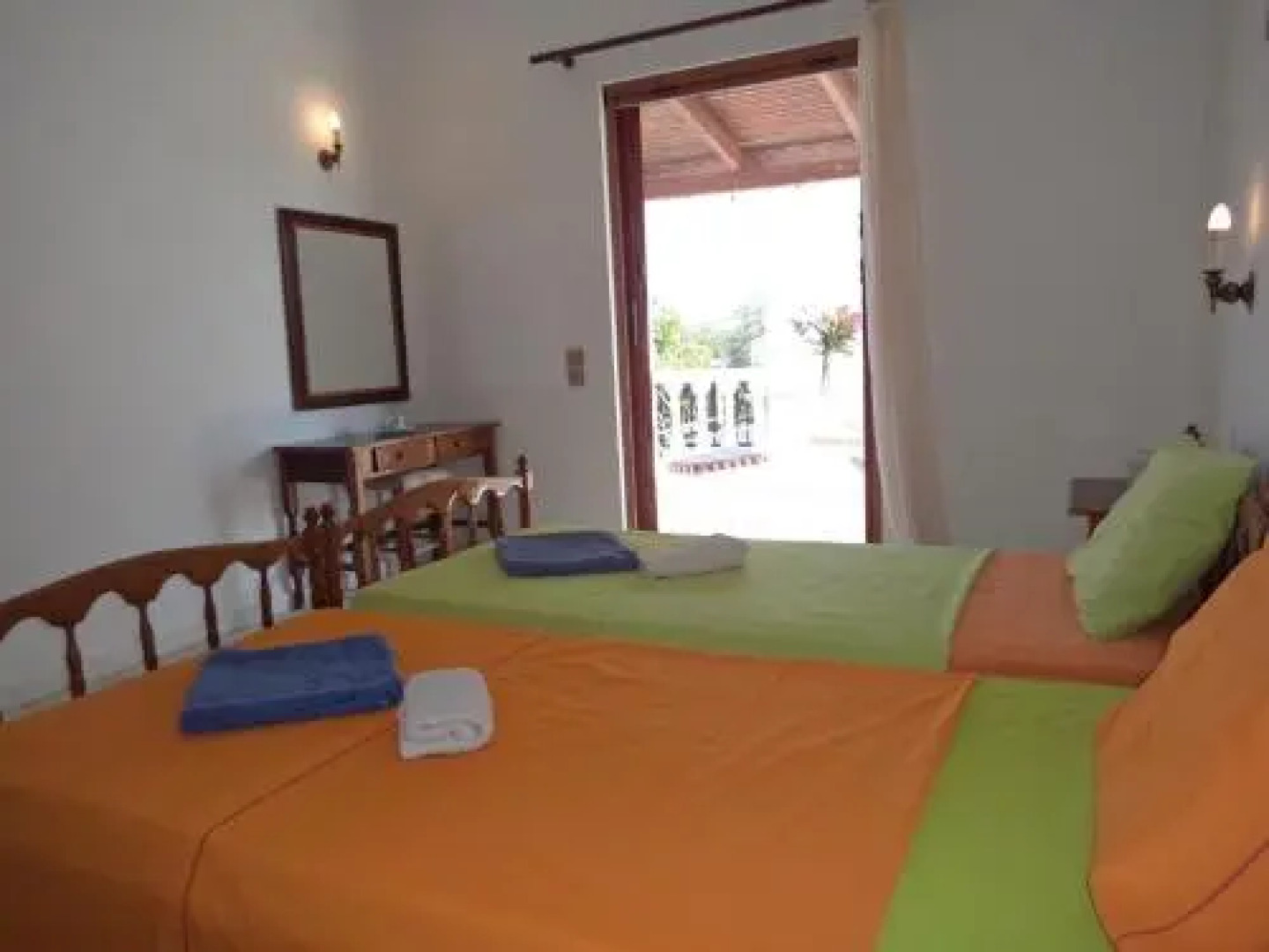 Renesis Studios & Apartments