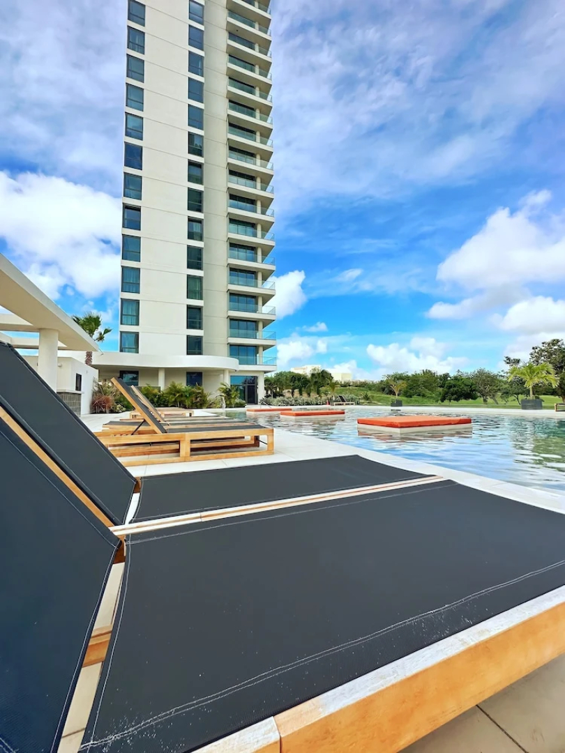 Mullet Bay Suites: Your Luxury Stay Awaits