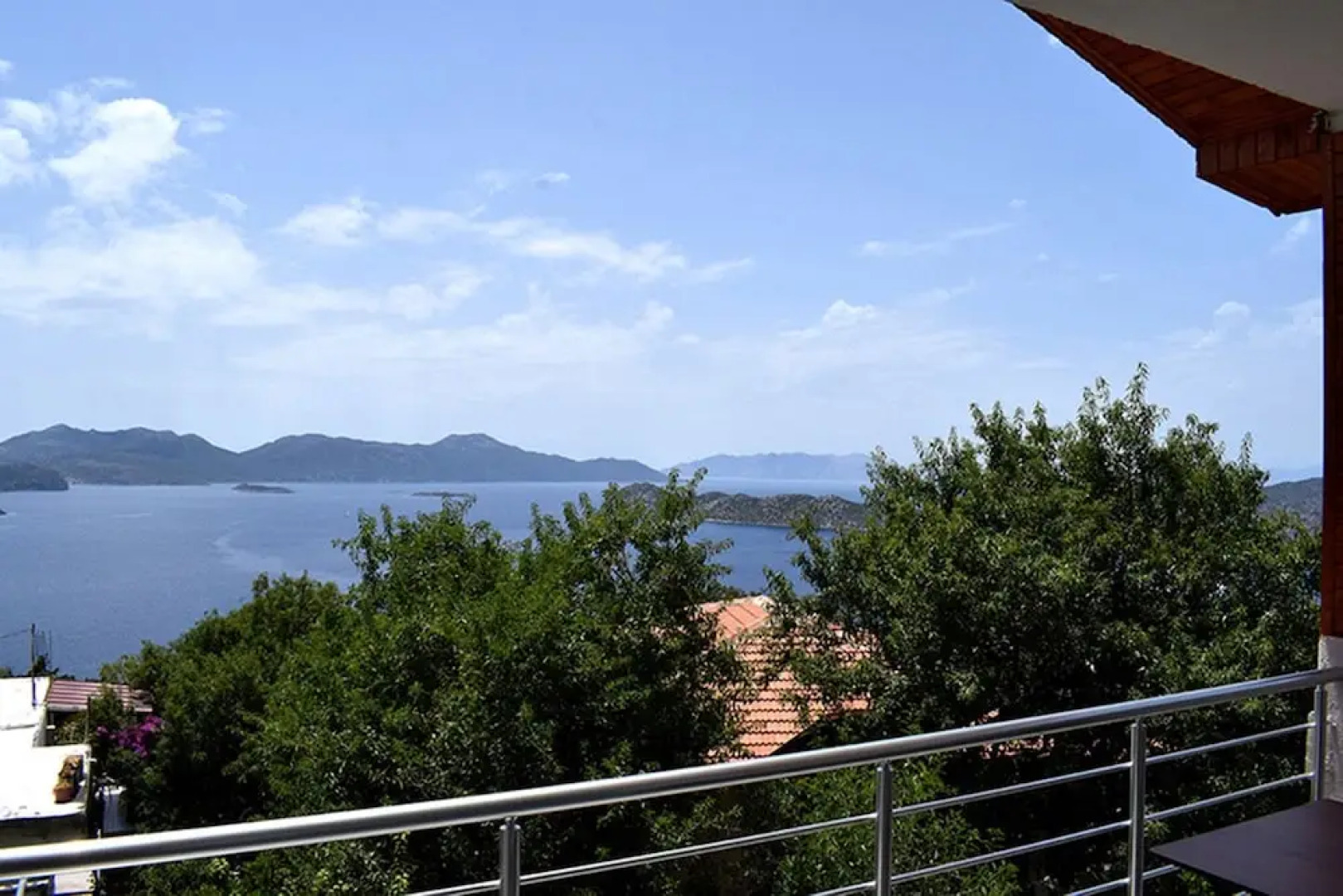 Saranda Teras Pansiyon