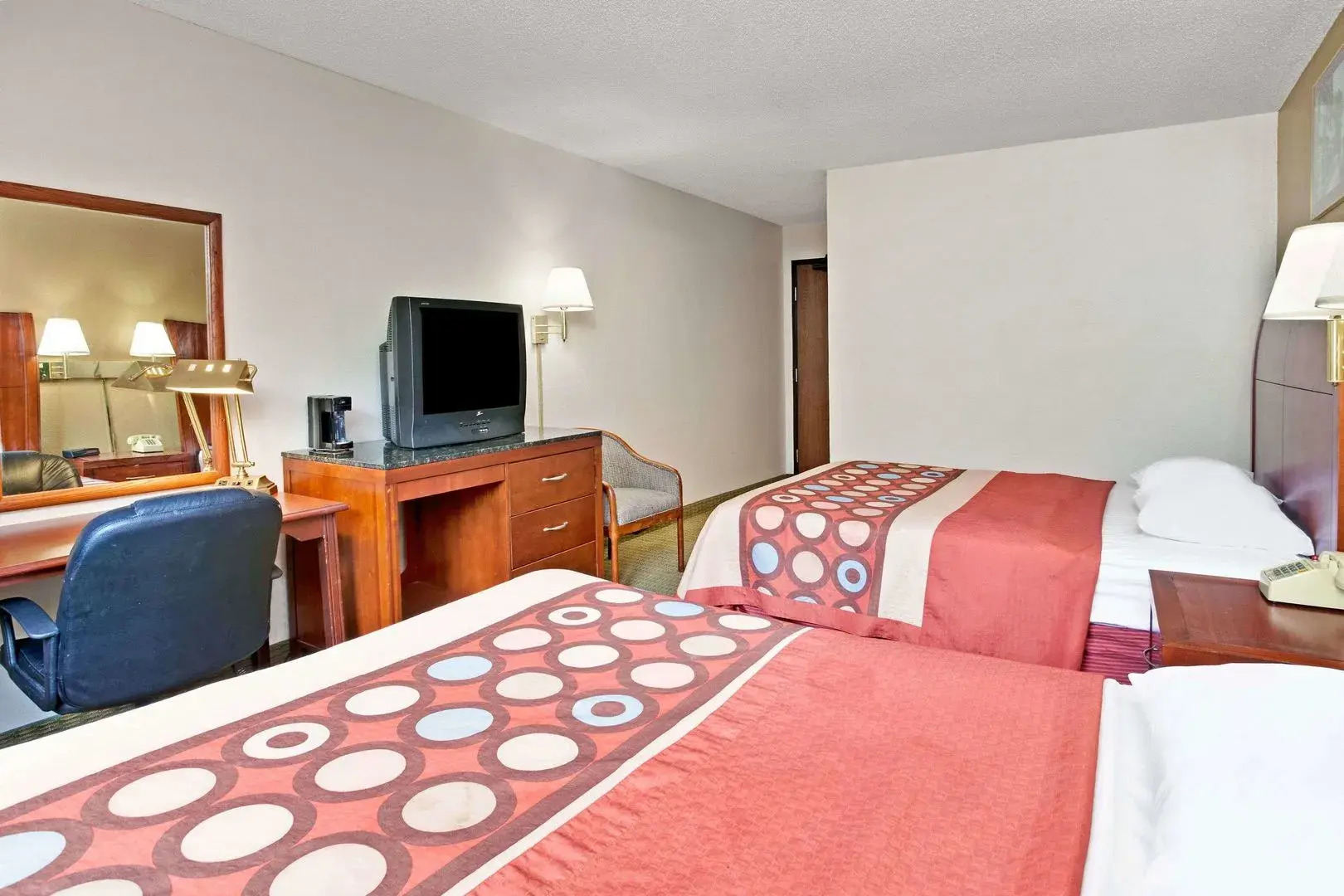 Super 8 By Wyndham Belleville