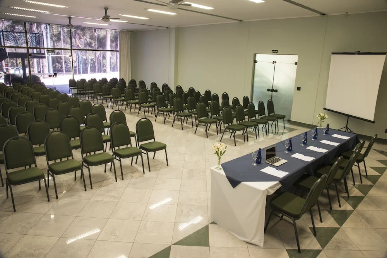 Oscar Inn Eco Resort