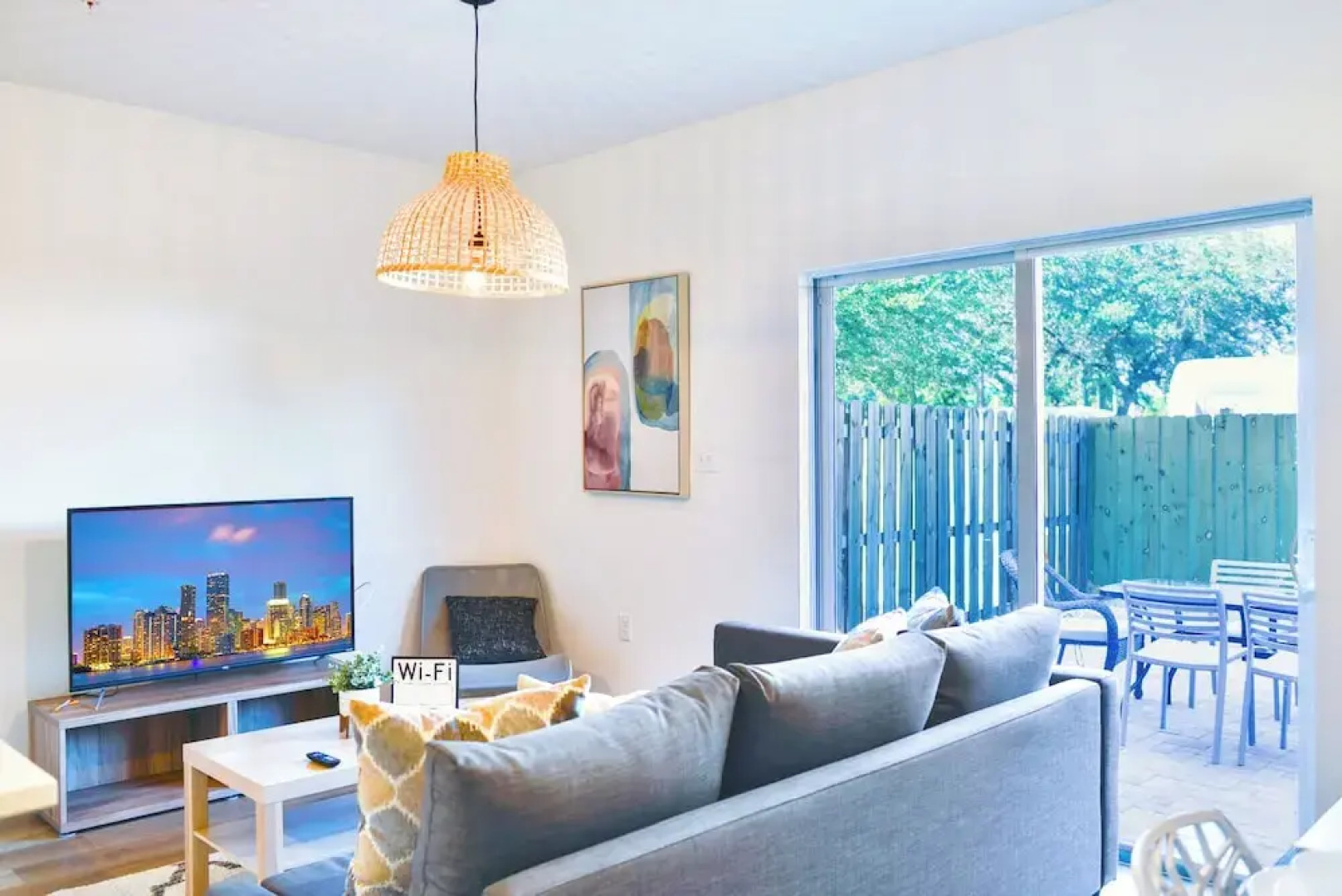 Prime Townhouses Near Design District