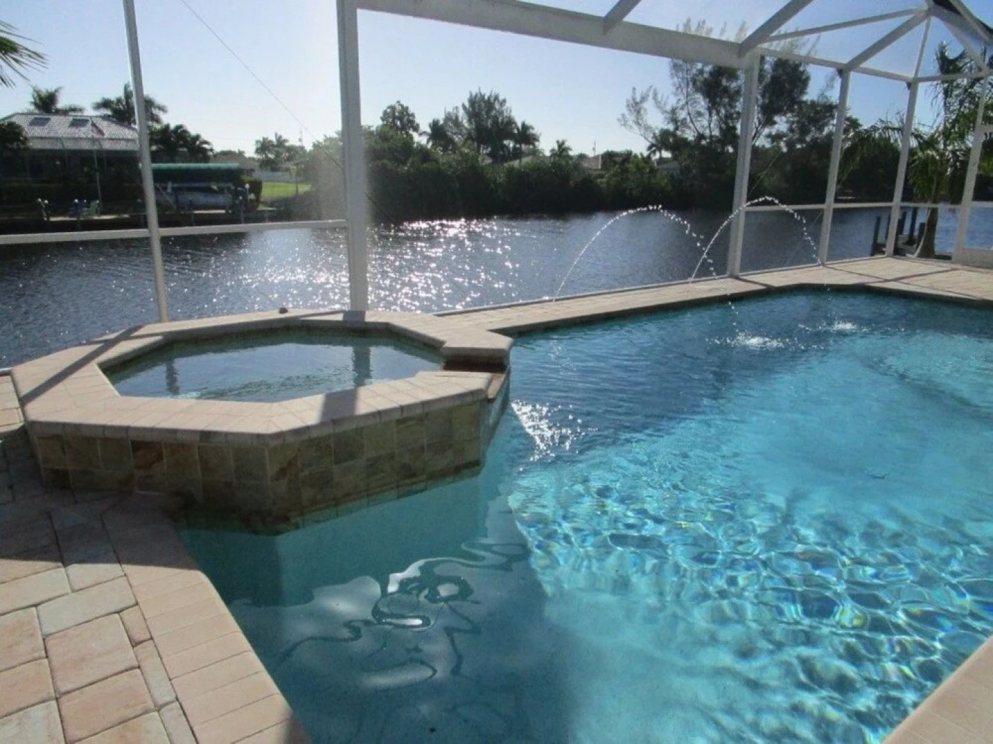 Agualinda by 123Cape VR