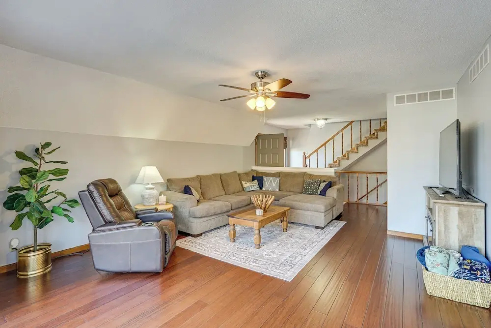 Lakefront Home w/ Dock & Decks in Gravois Mills!