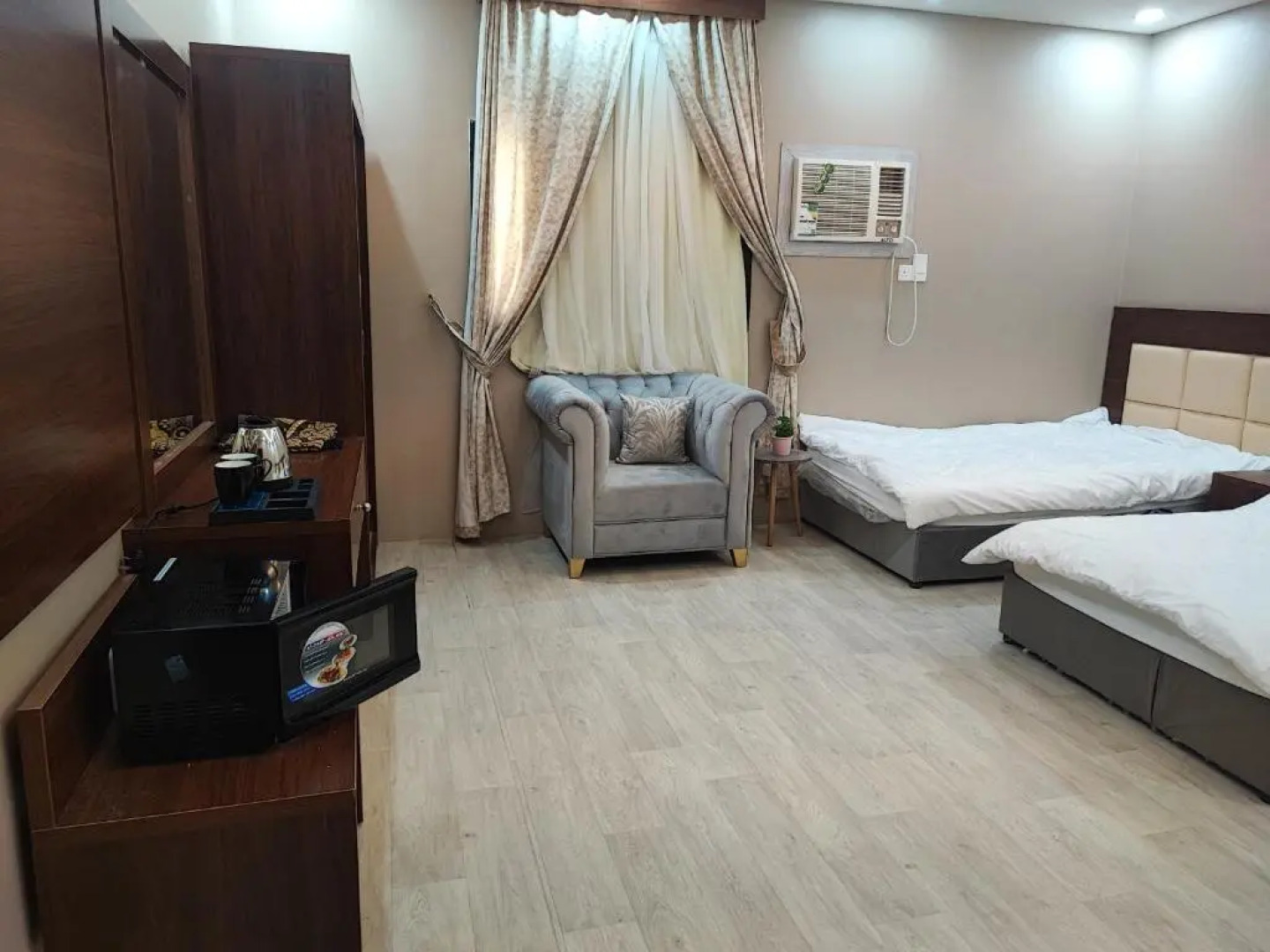 شقة عزيزية العلا