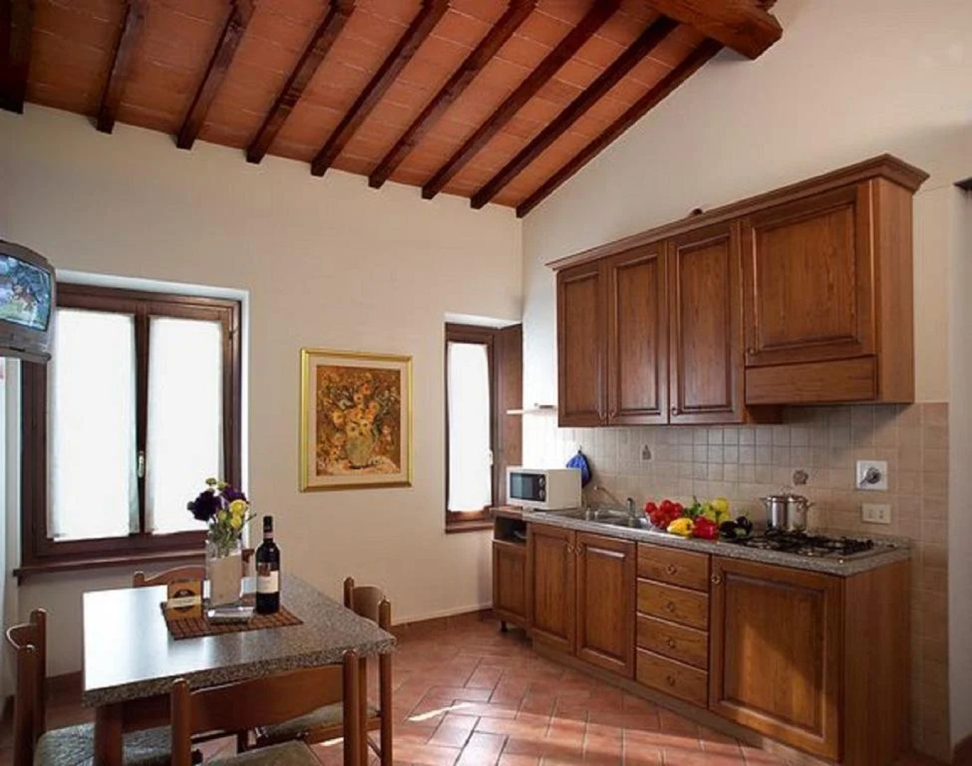 Fattoria Loppiano & Agriroom Regina Mundi