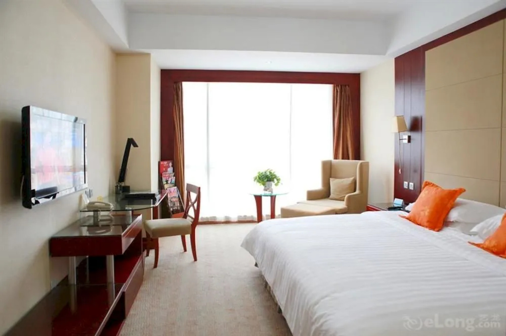 Young Sun Hotel Hebei