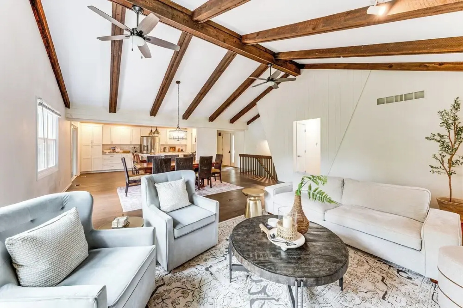 Geneva Lake Adventures: Family Retreat w/ Patio