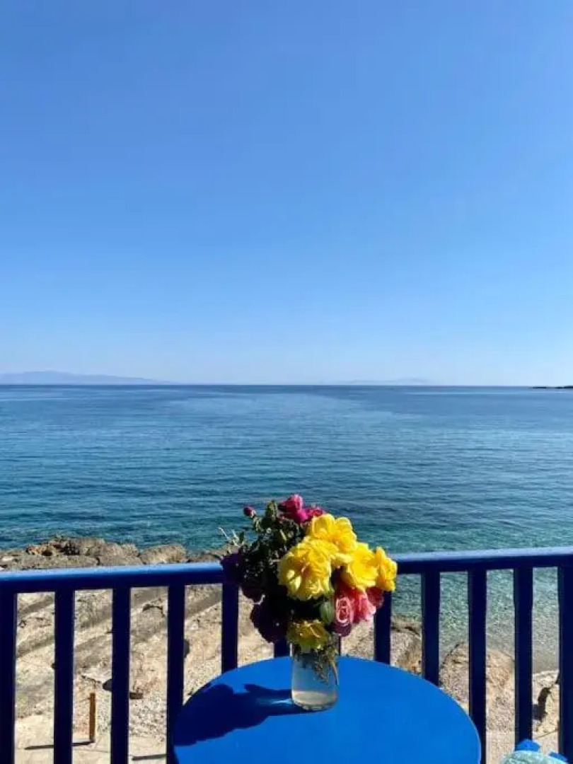 Cavos Studio by the sea