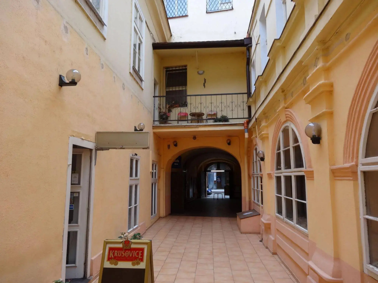 U Dvou Zlatych Klicu