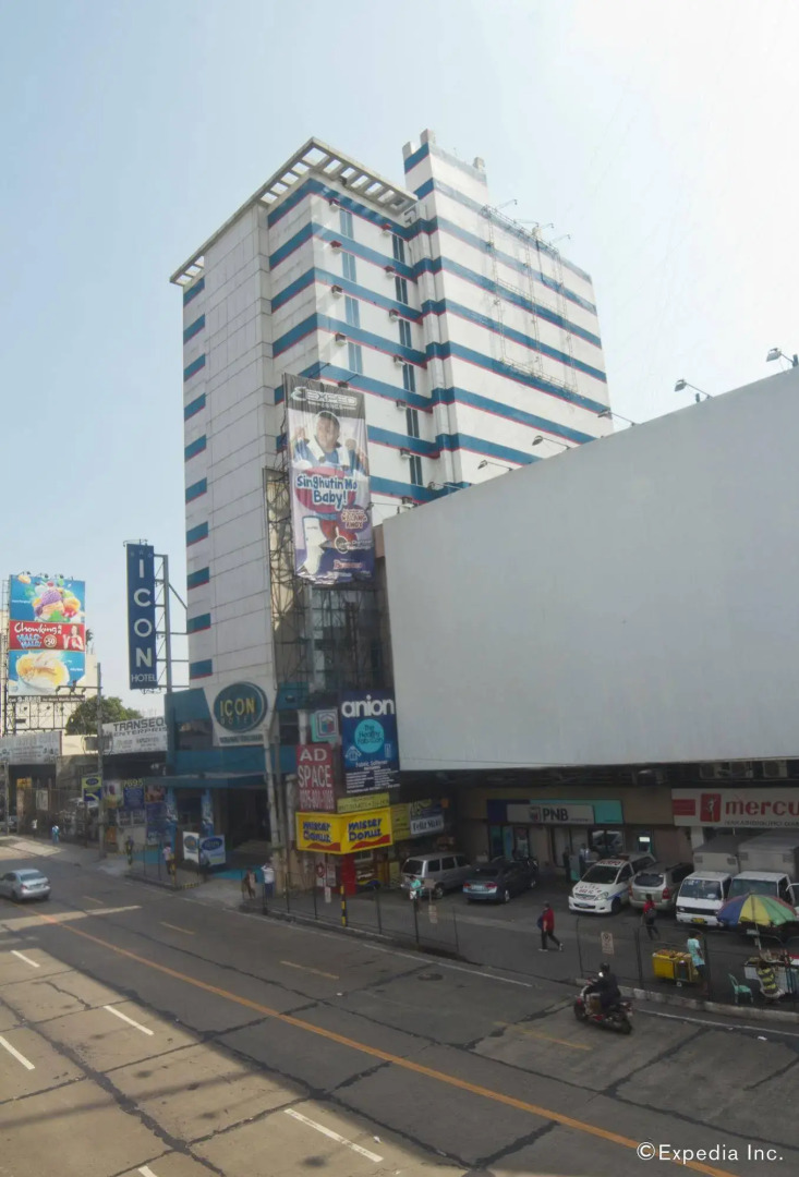 Hotel DreamWorld North EDSA