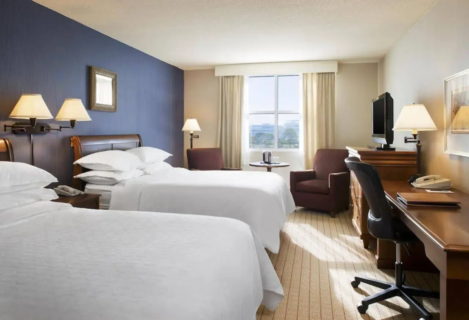 Wyndham Providence Airport