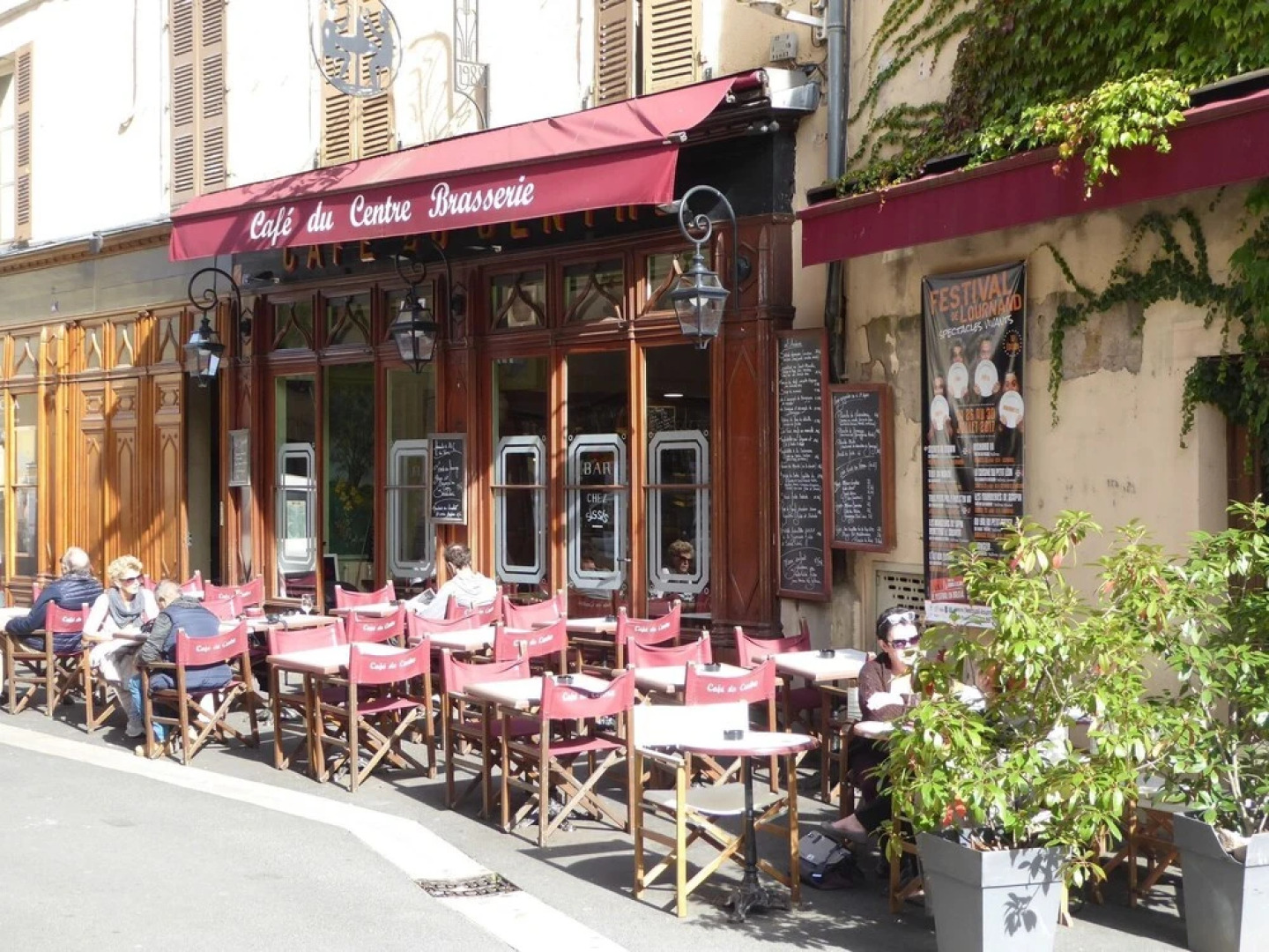 Cozy Holiday Home in Joncy with Valley View