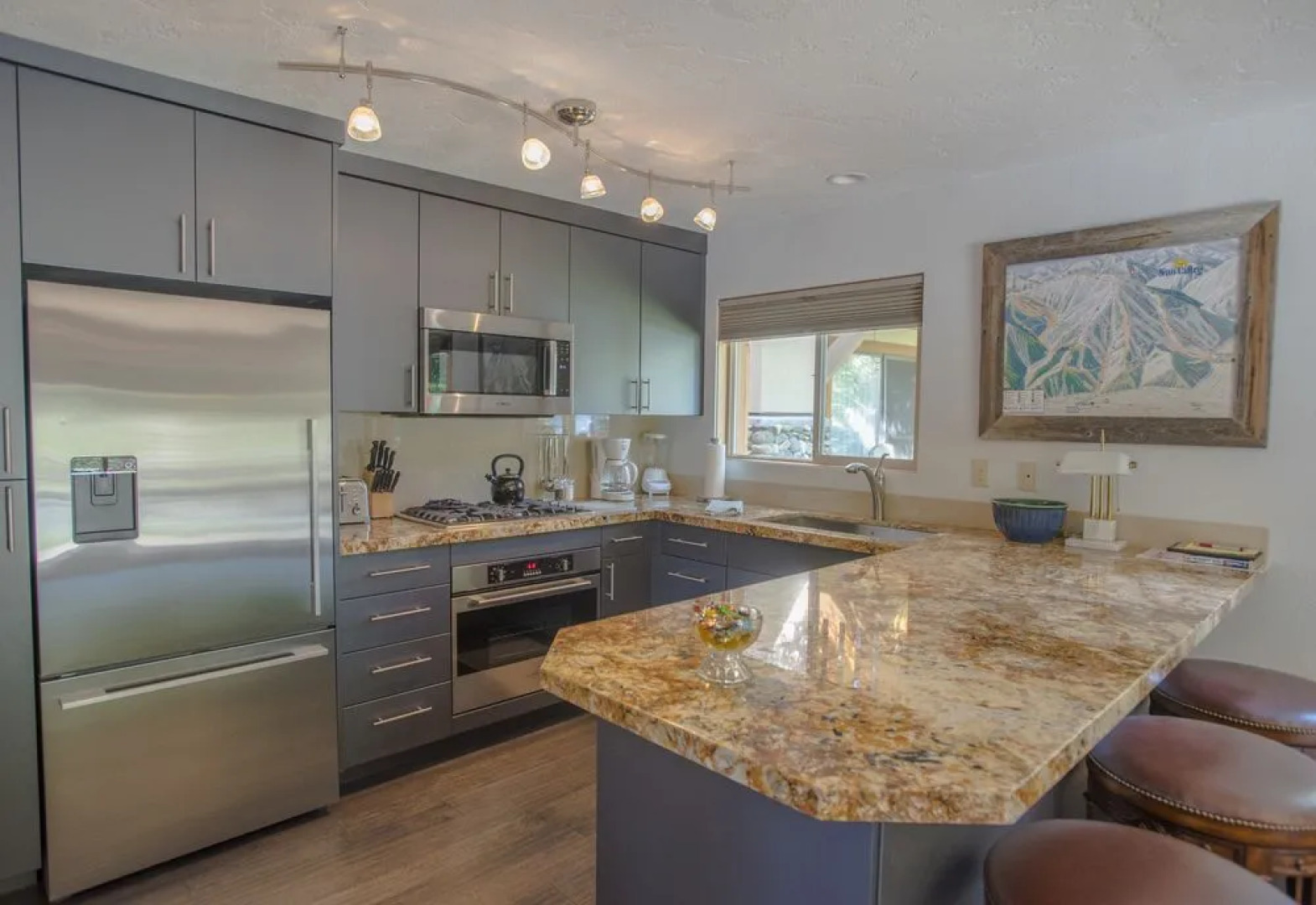 Pennay's at River Run