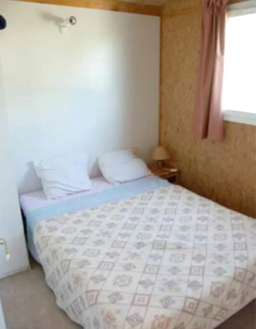 Property With 2 Bedrooms in Saint-gildas-de-rhuys, With Shared Pool, Enclosed Garden and Wifi - 800 m From the Beach