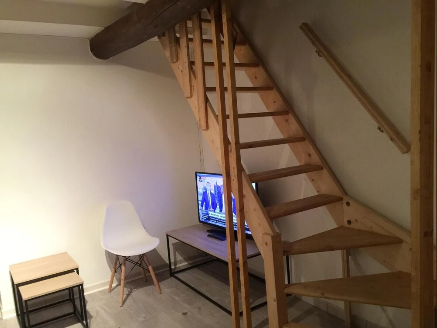 Apartment With one Bedroom in Monteux, With Wonderful City View and Wifi