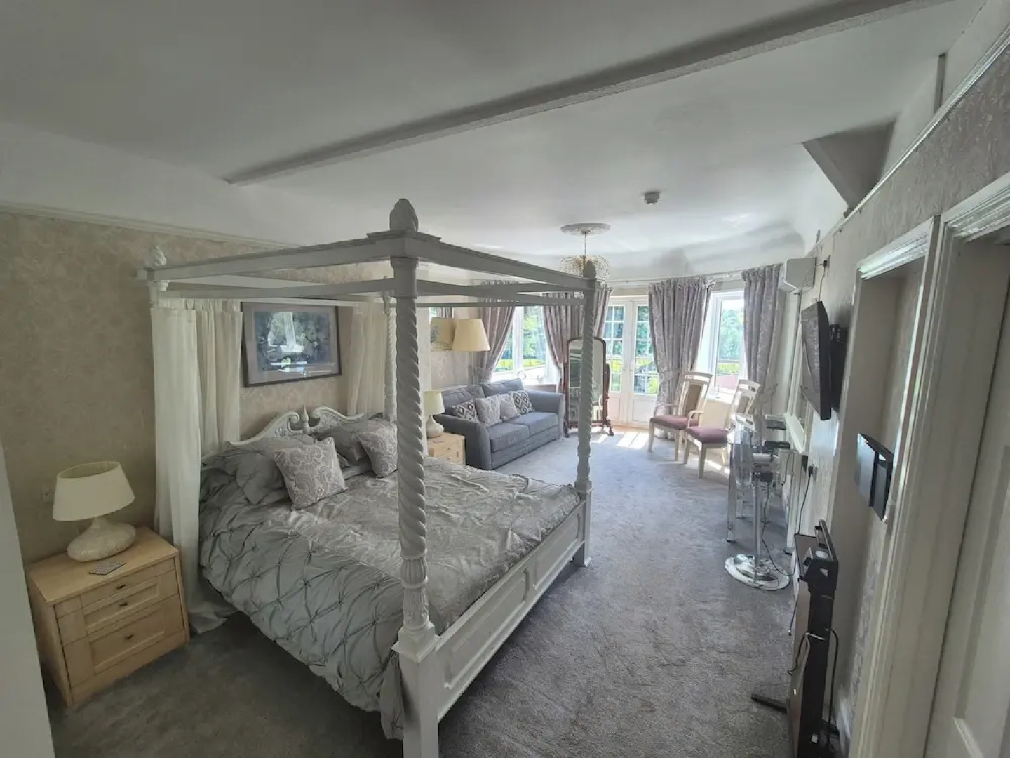 OYO Lavender House Hotel