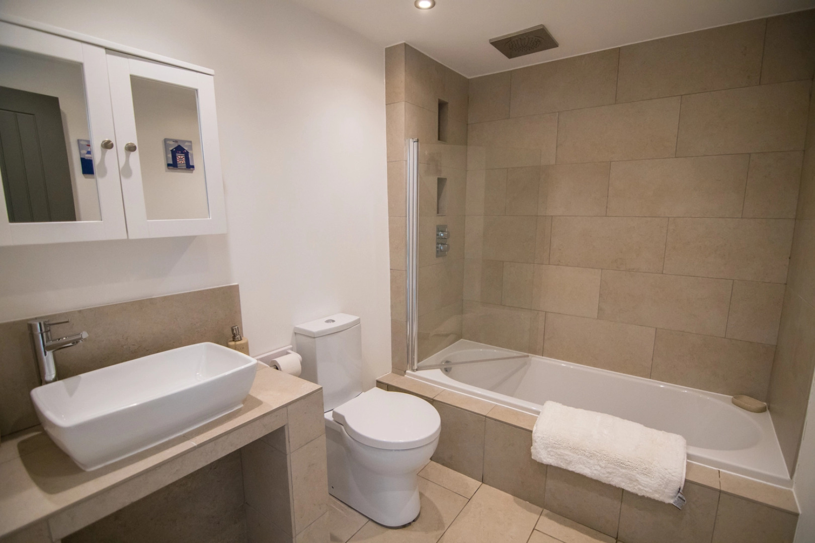 The Dairy - Luxury Cottage Hot Tub and Summer House Countryside Views Pet Friendly