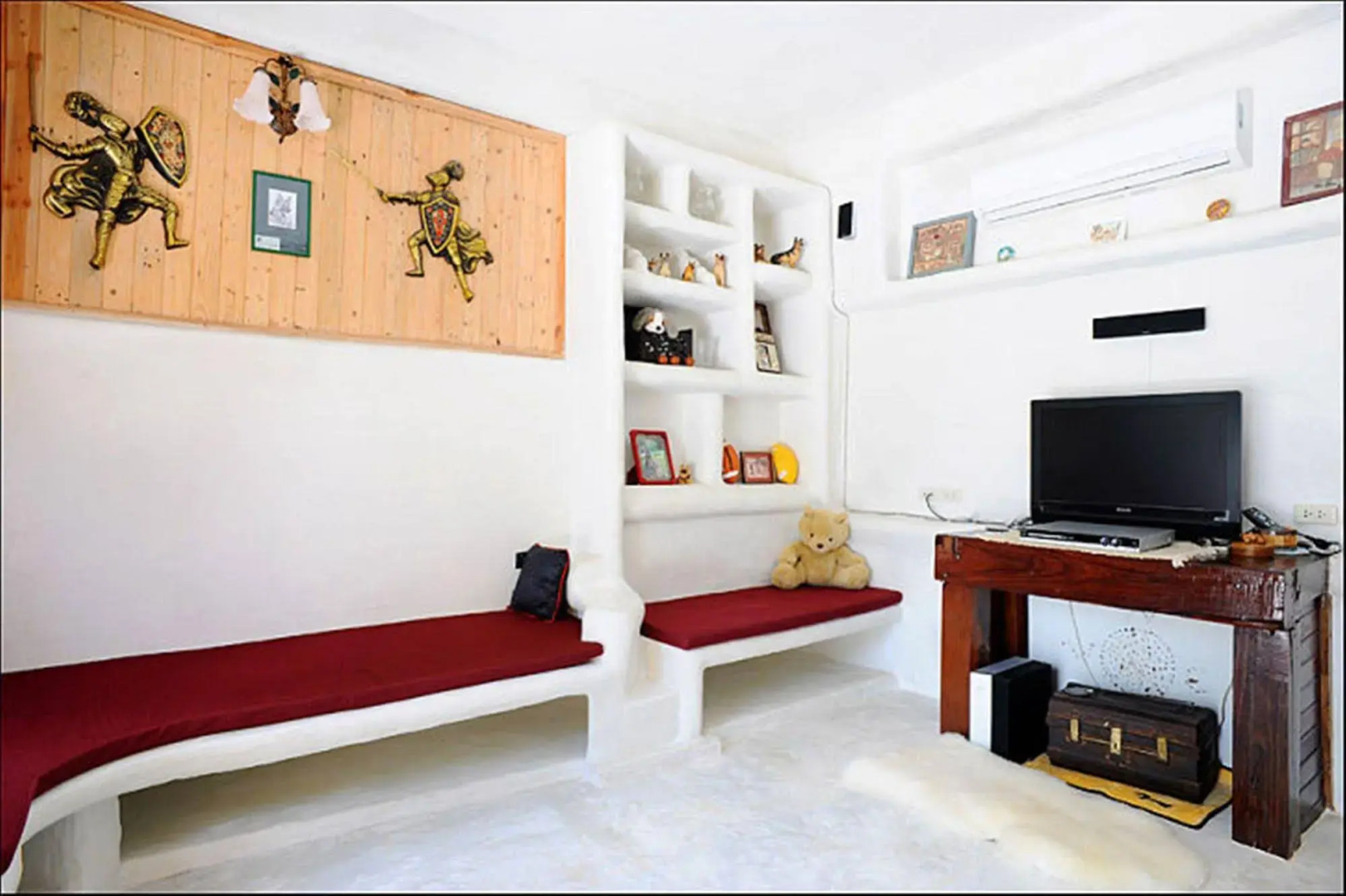 Scenic Riverside Resort