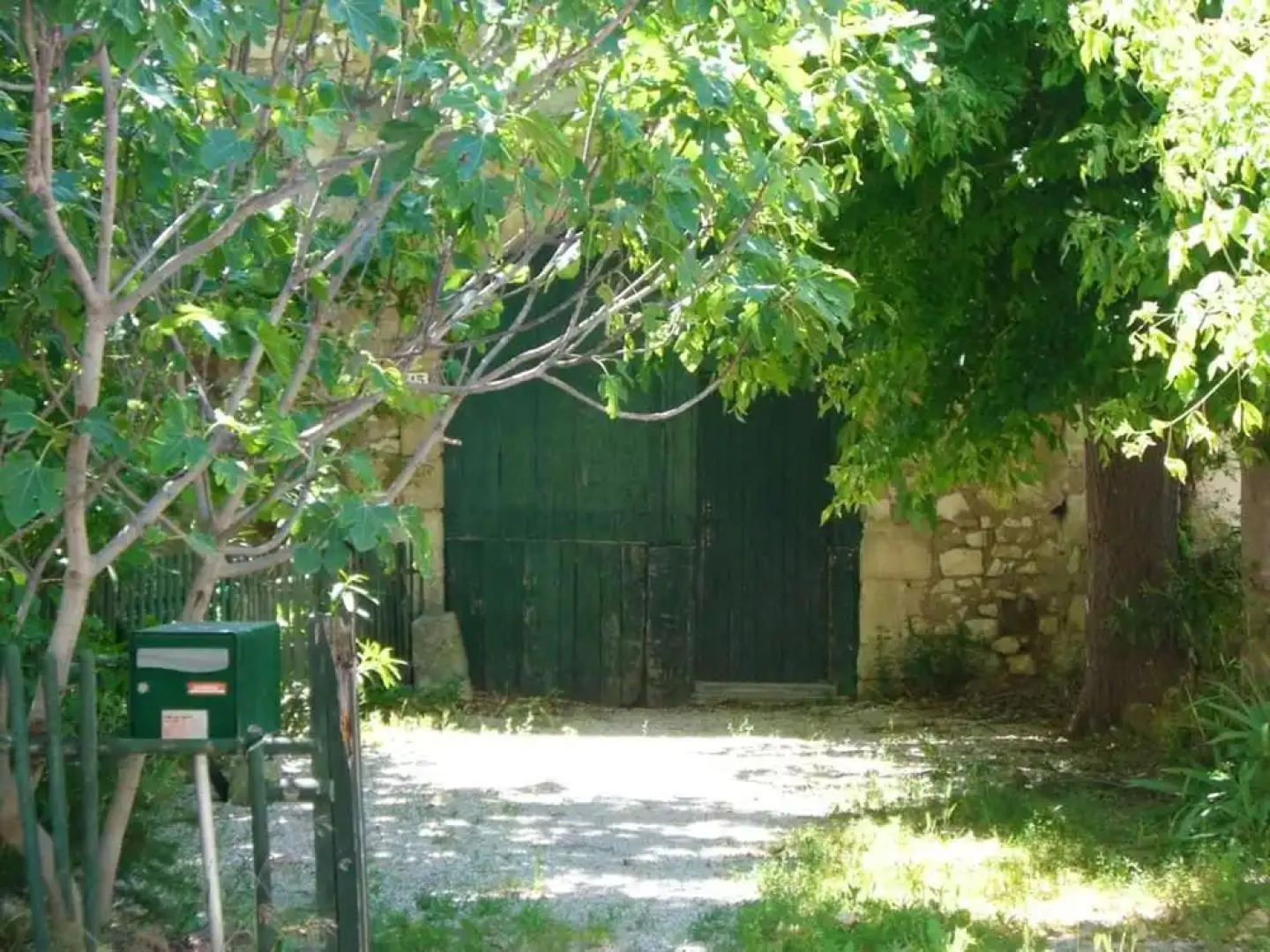 House With 3 Bedrooms in Noves, With Furnished Terrace and Wifi - 80 k