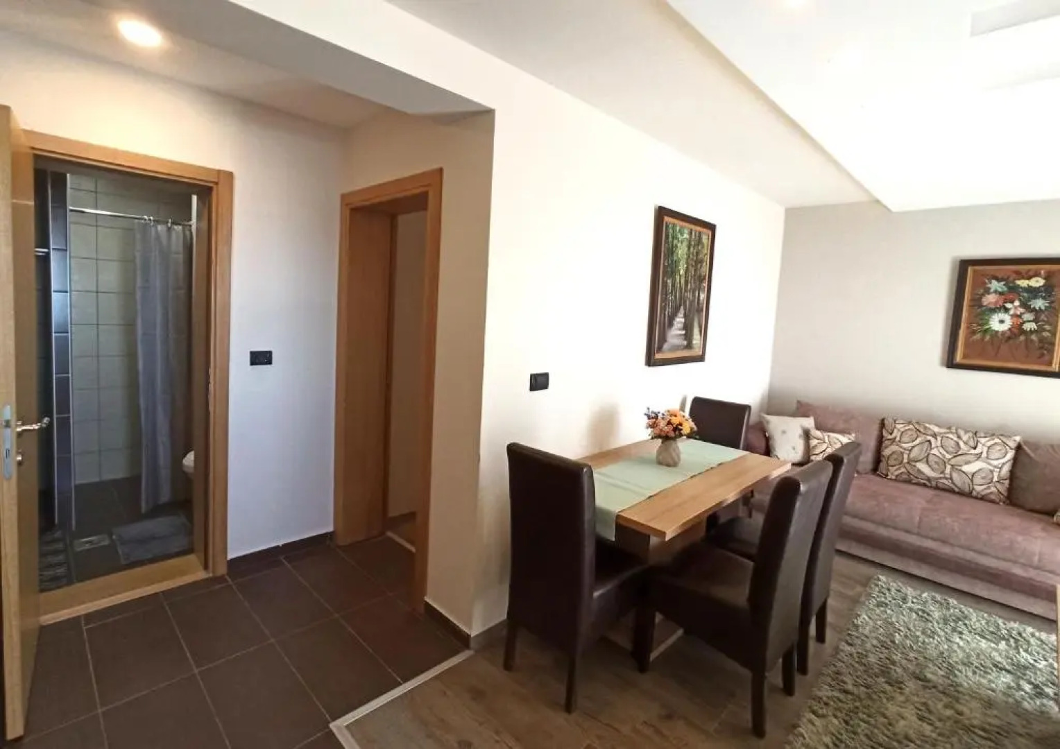 Modern Lux Apartment H8 at Milmari Resort