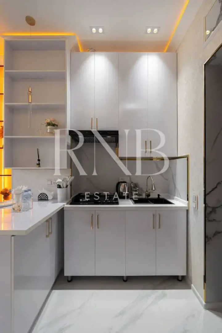 Kamolon 113 by RNB estate